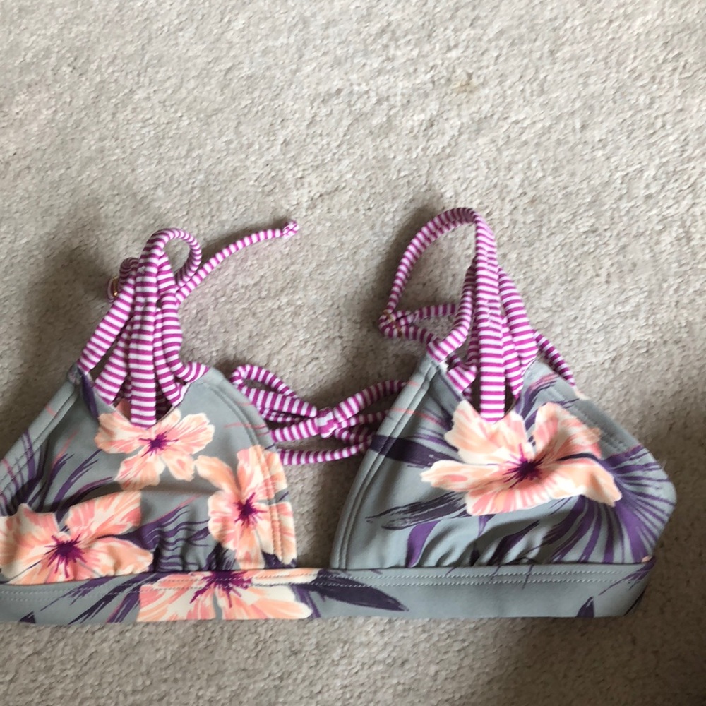 Bikini top